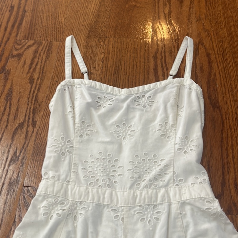 Hollister White Romper - Picture 2 of 5